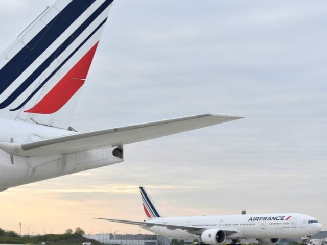 air france transavia suspend beirut flights
